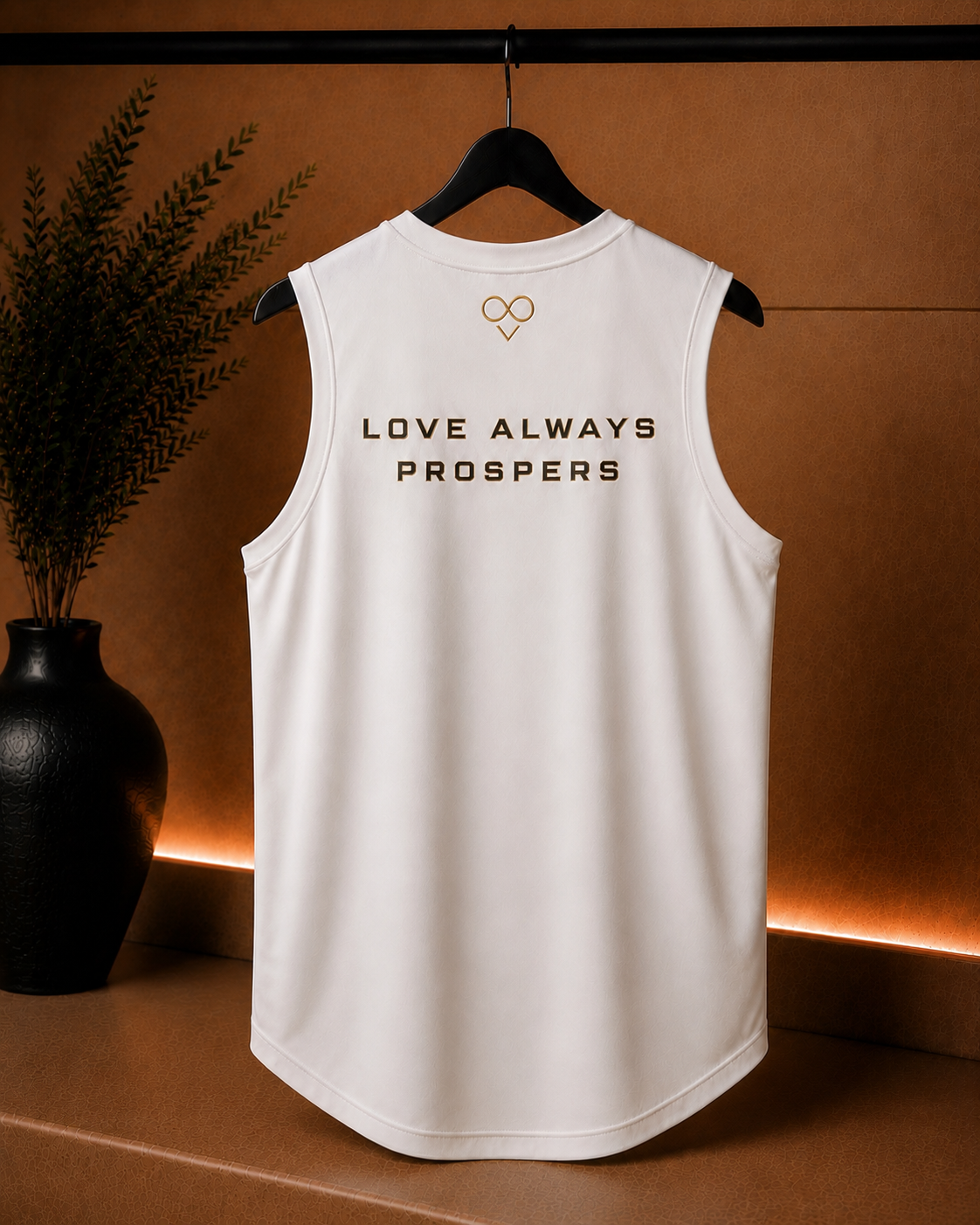 Signature Performance Vest — White