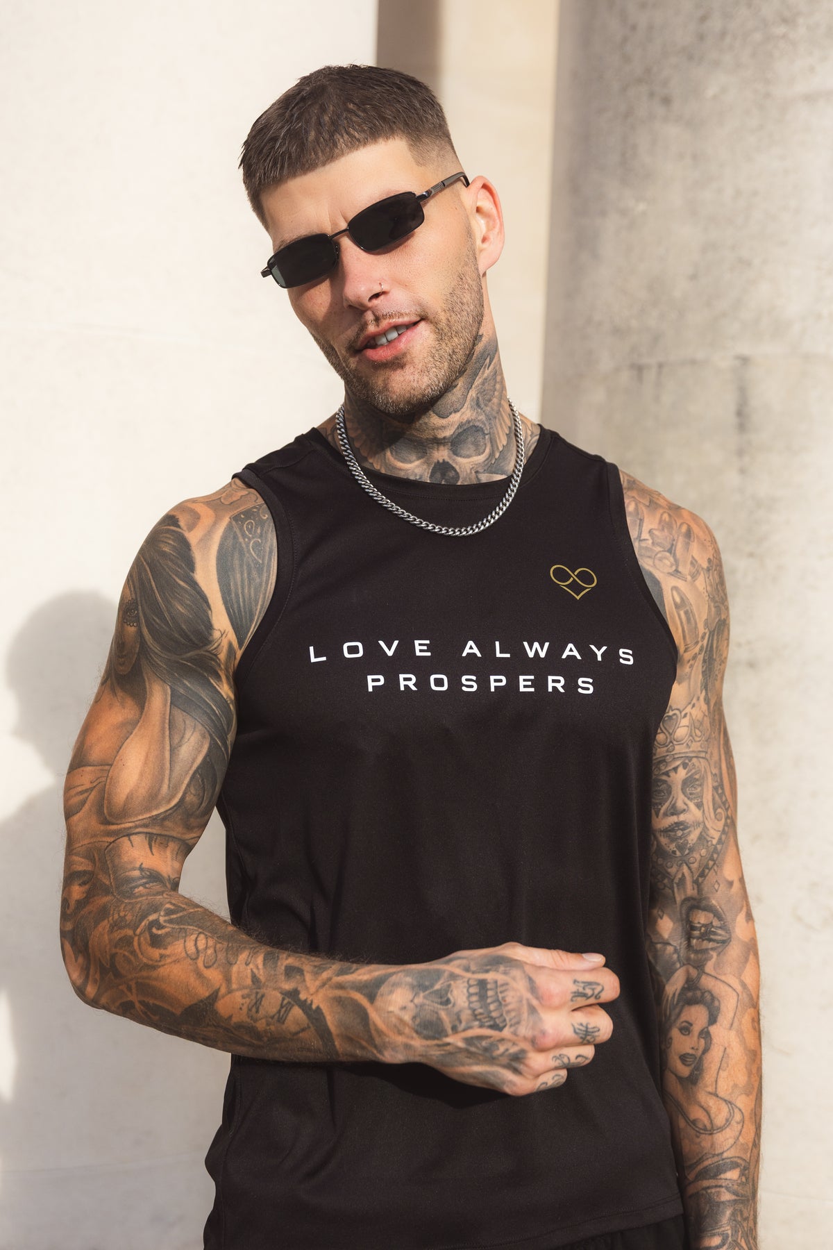 lap-colour-black
